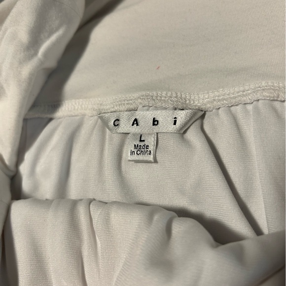 White Cabi stretch waist skirt size L - Picture 2 of 3